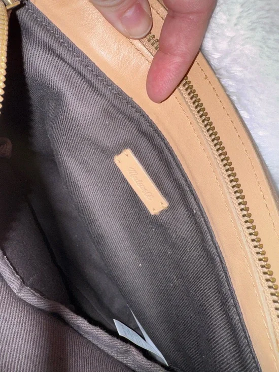 Madewell Black and Tan Transport Checkered Leather Crossbody Bag - NWOT - Picture 4 of 8